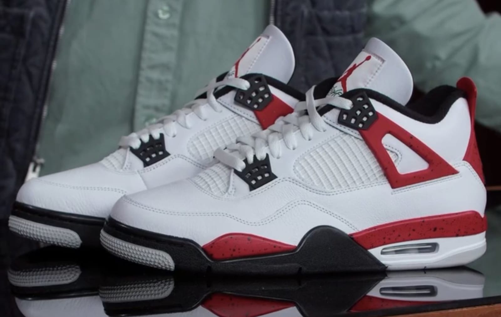 Air Jordan 4 Retro 'Red Cement