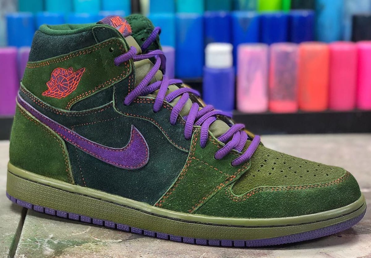 Air Jordan 1 Skunk Custom Andrew Lewis | Sole Collector