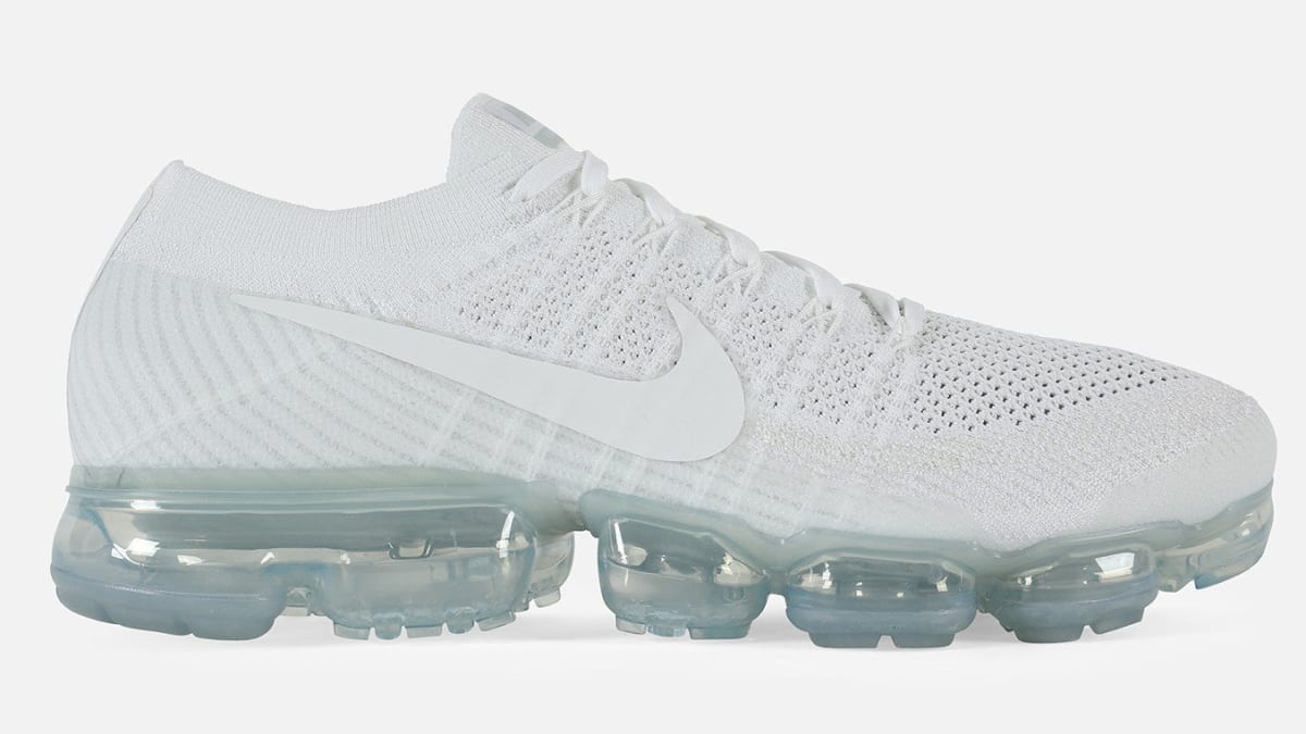 mens nike vapor max white