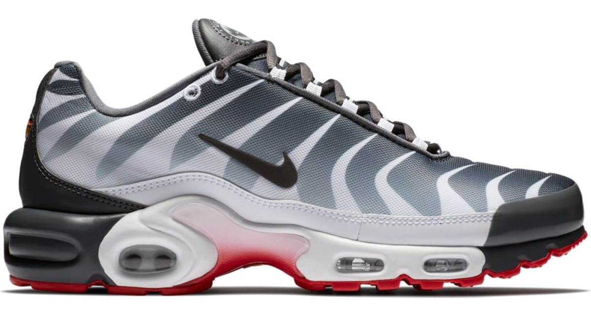 shark air max plus