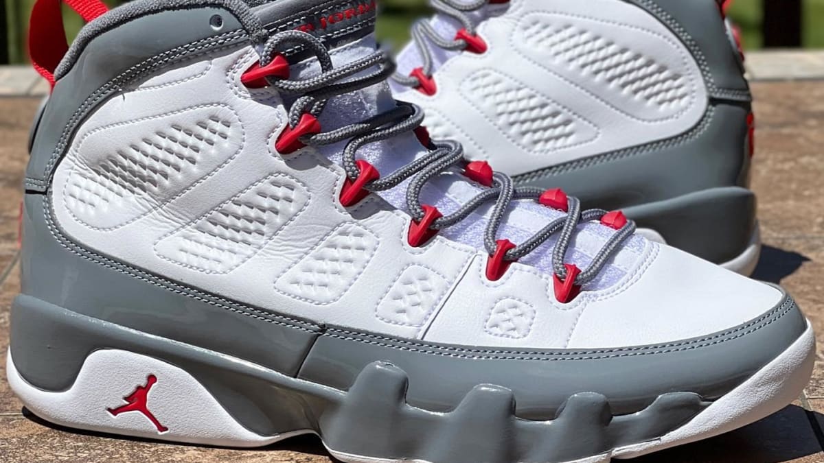 Air Jordan 9 Fire Red Release Date November 2022 CT8019 162 Sole 