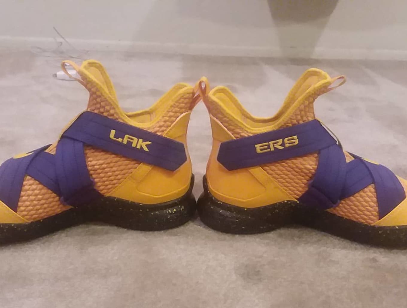 lebron soldier 12 lakers