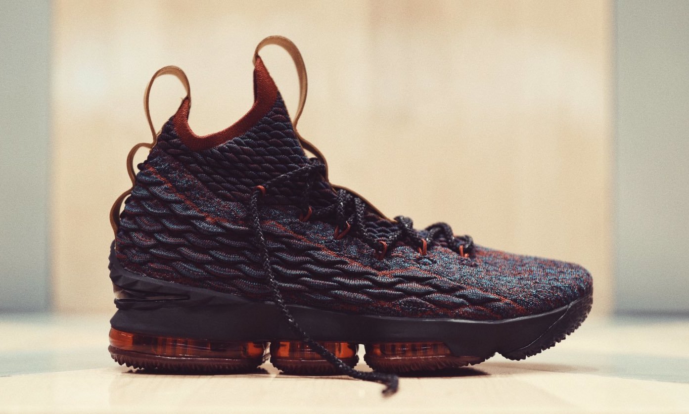 lebron 15 shoes colorways