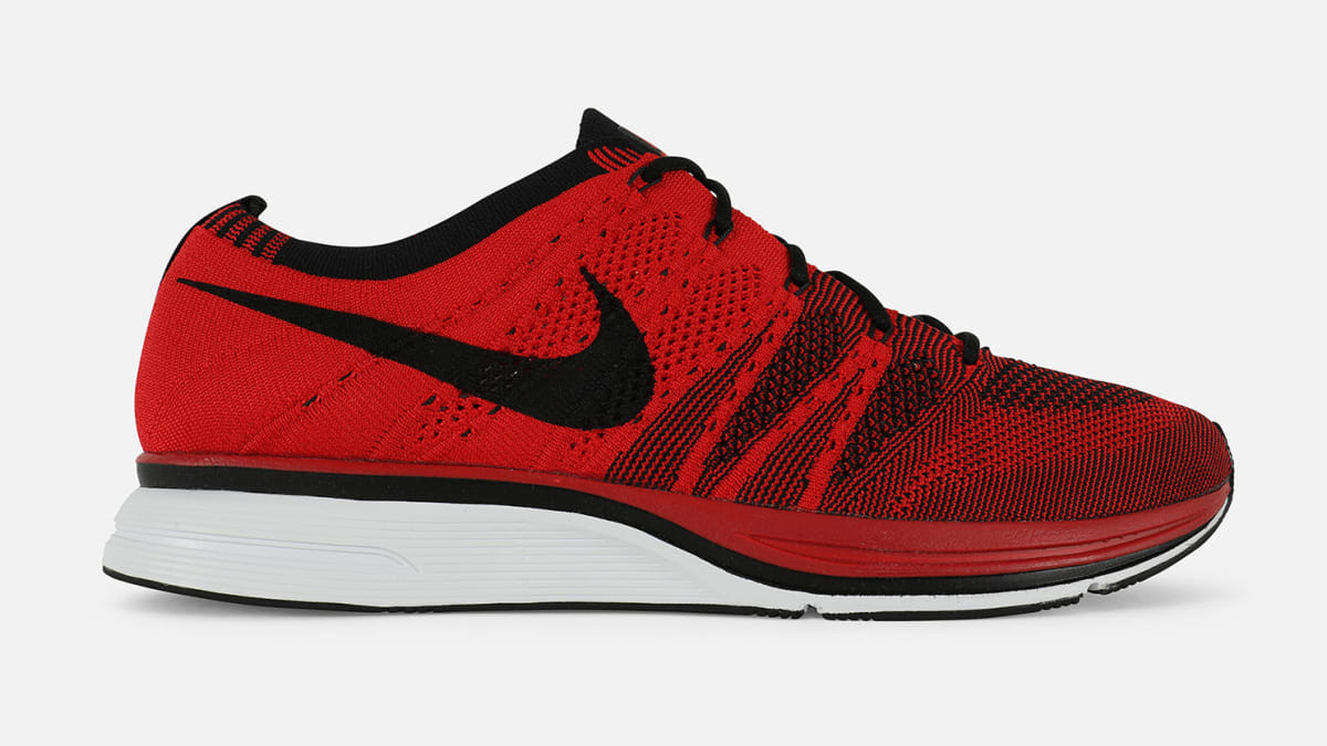 flyknit trainer university red