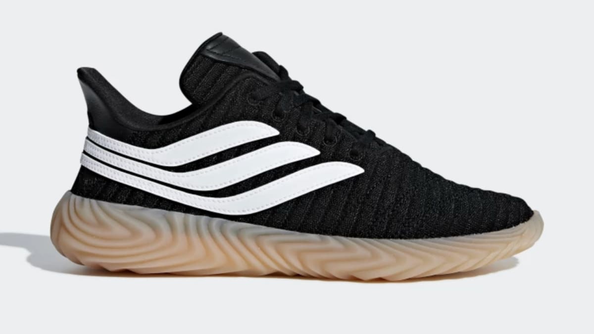 sneaker sales 2018