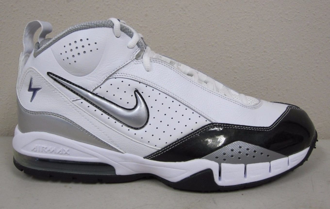 nike total air bus max