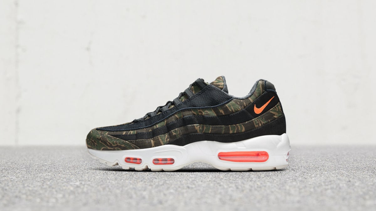 carhartt nike air max 1