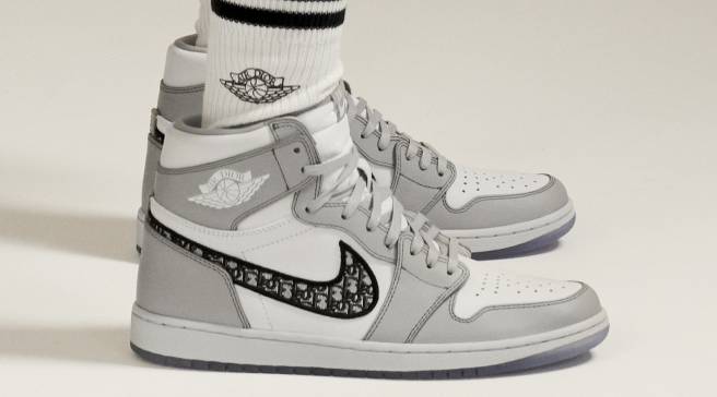 Dior X Air Jordan 1 High Sp Wolf Grey Sail Photon Dust White Jordan Release Dates Sneaker Calendar Prices Collaborations
