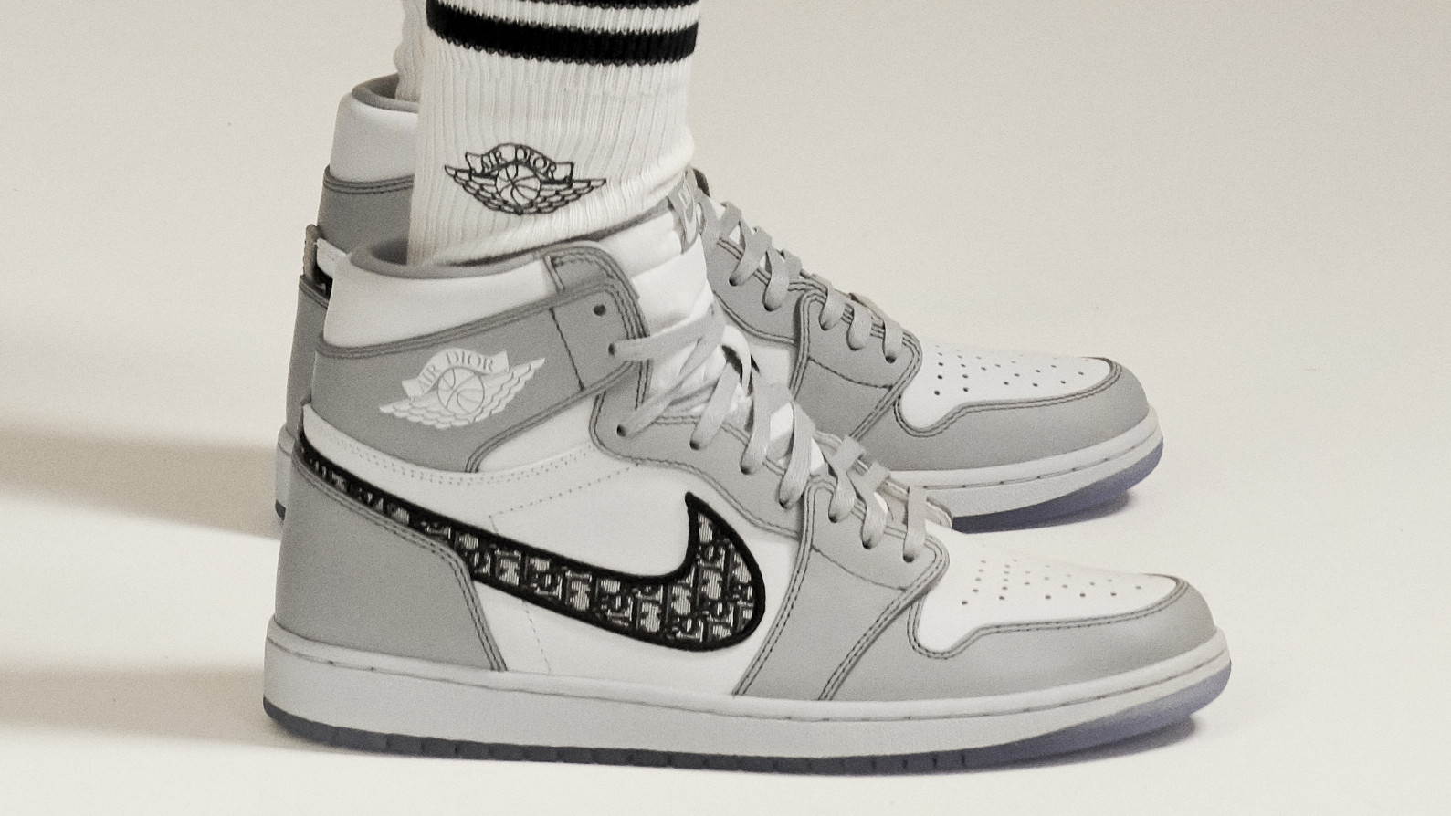 dior air jordan sneakers