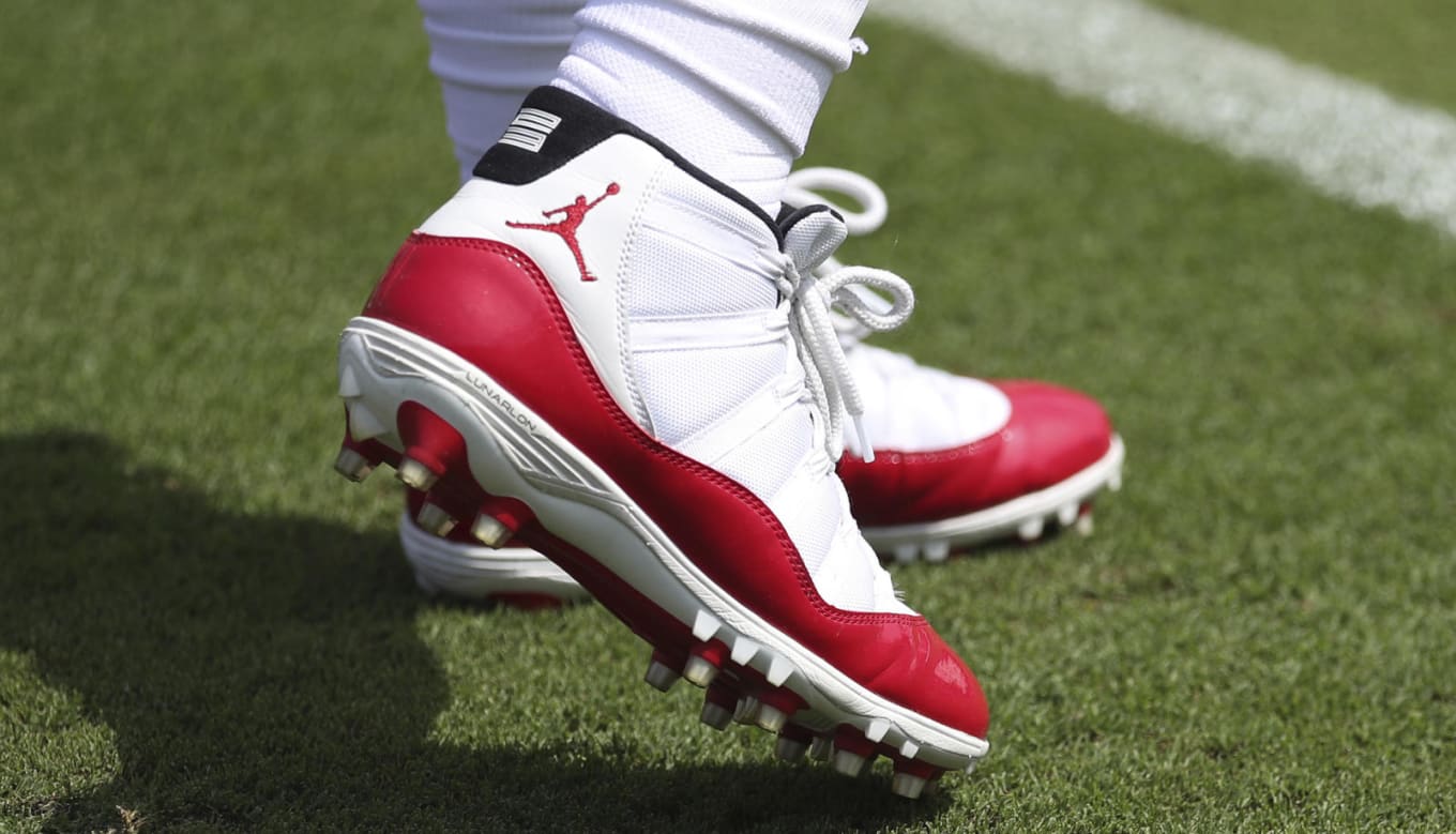 nike air jordan xi football cleats