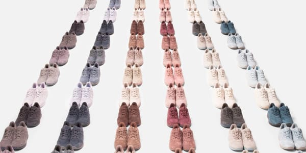 ronnie fieg first asics