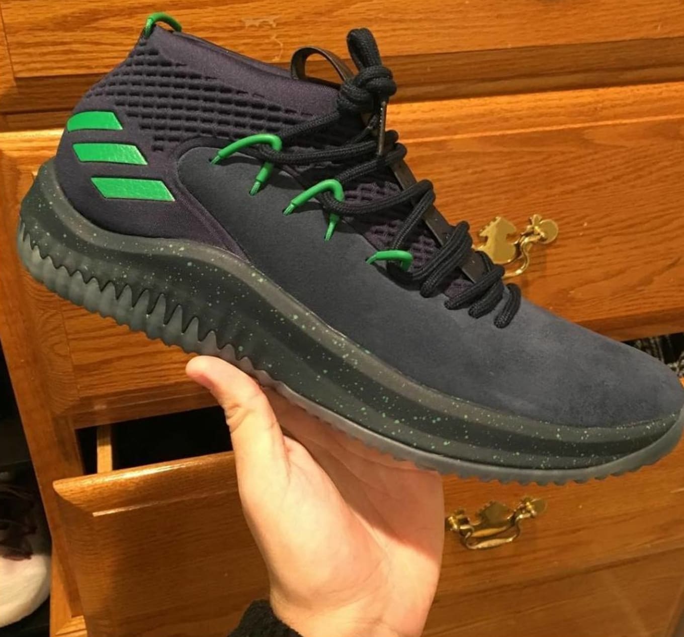 dame 4 miadidas