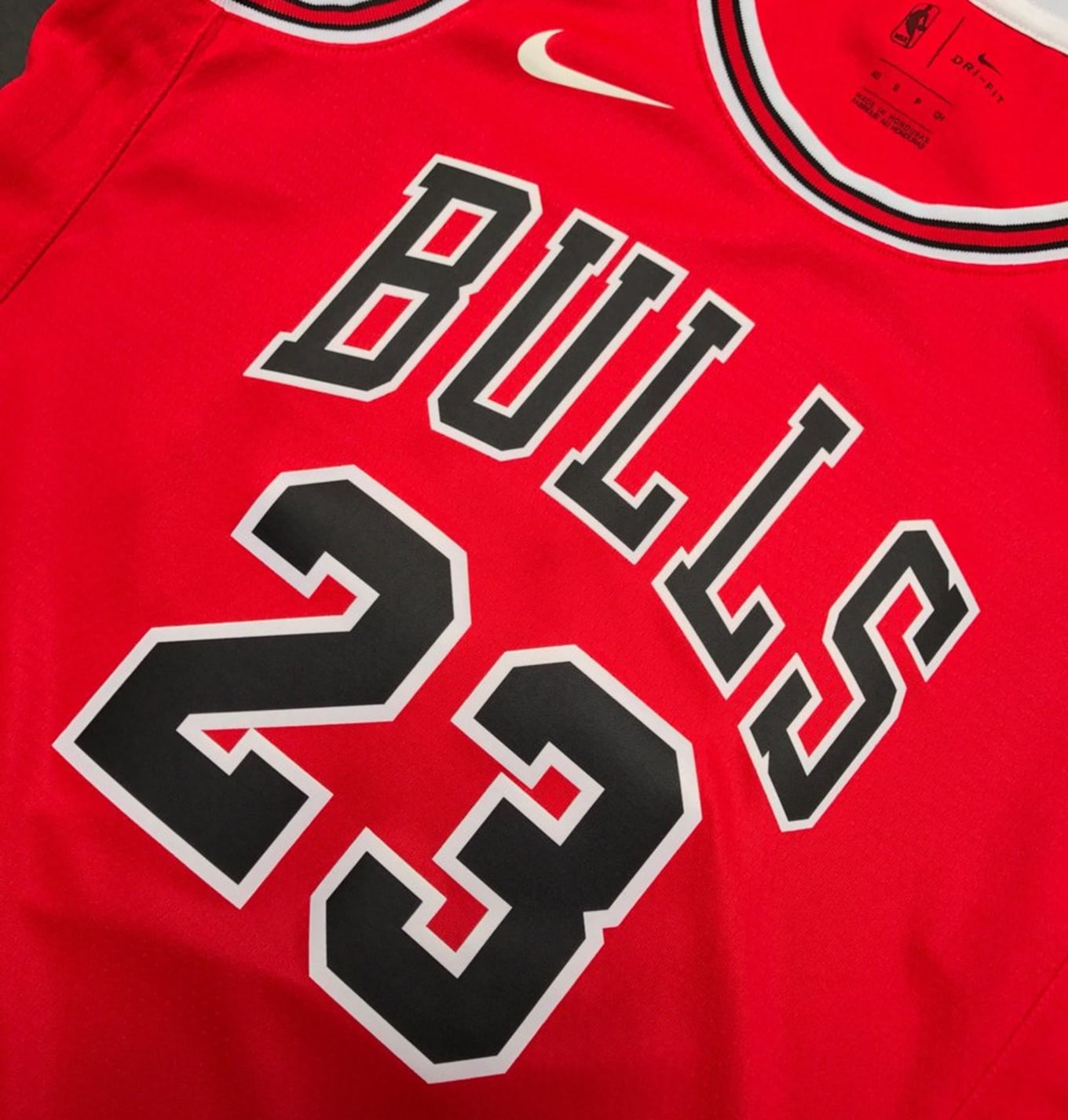 michael jordan throwback jersey