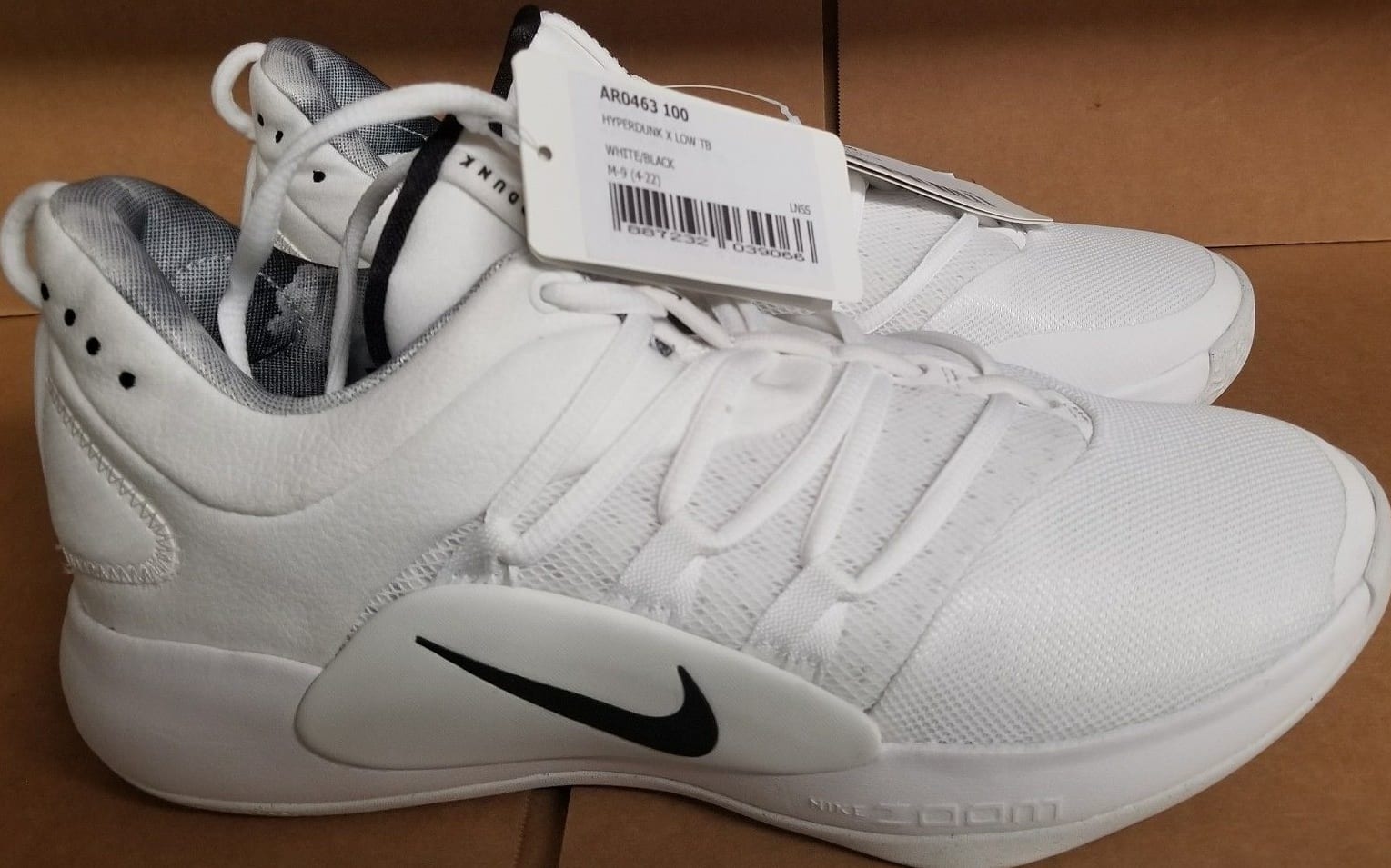 Hyperdunks low top deals