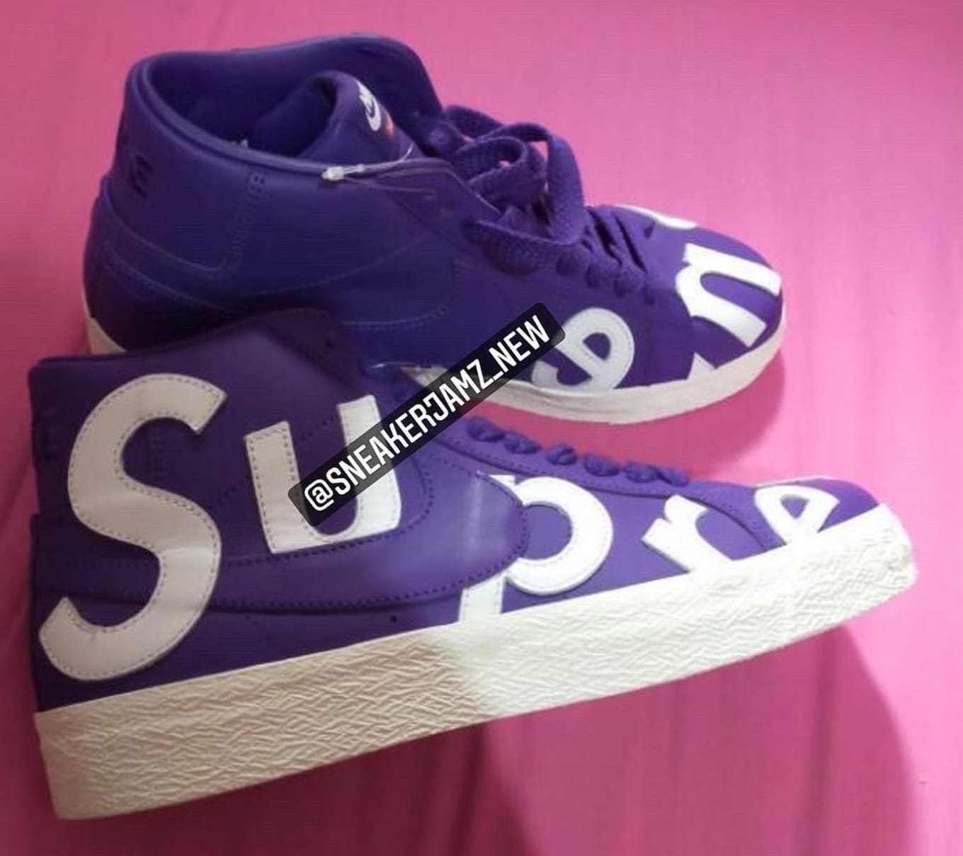 Makkelijk in de omgang Dertig Tekstschrijver New Supreme x Nike SB Blazer Sample Purple First Look | Sole Collector