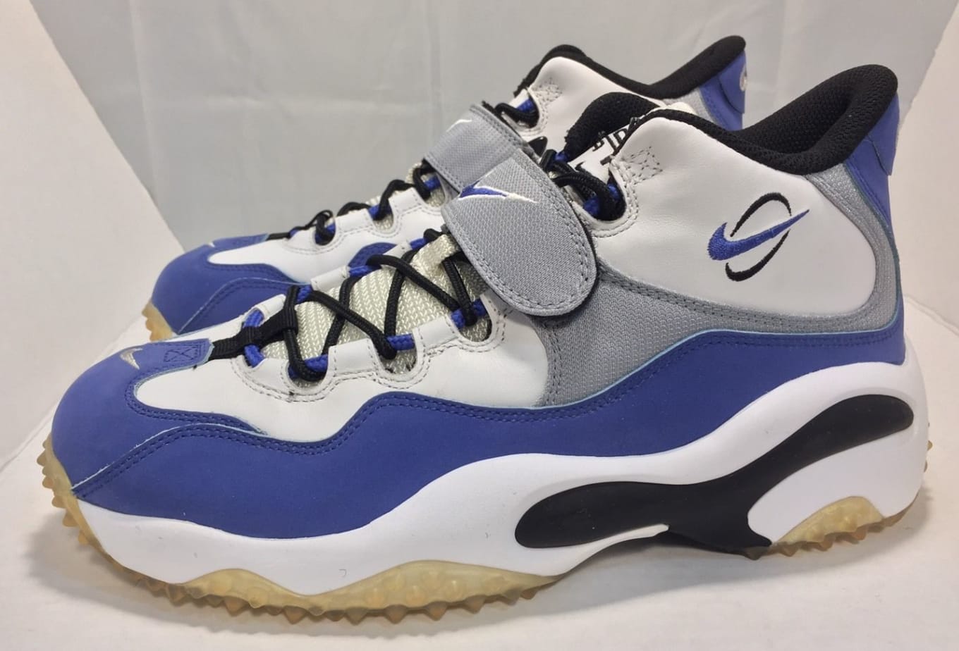 emmitt smith reebok sneakers