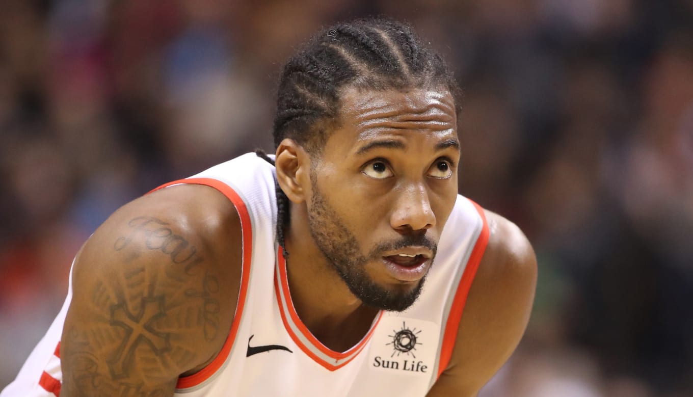 kawhi signs deal