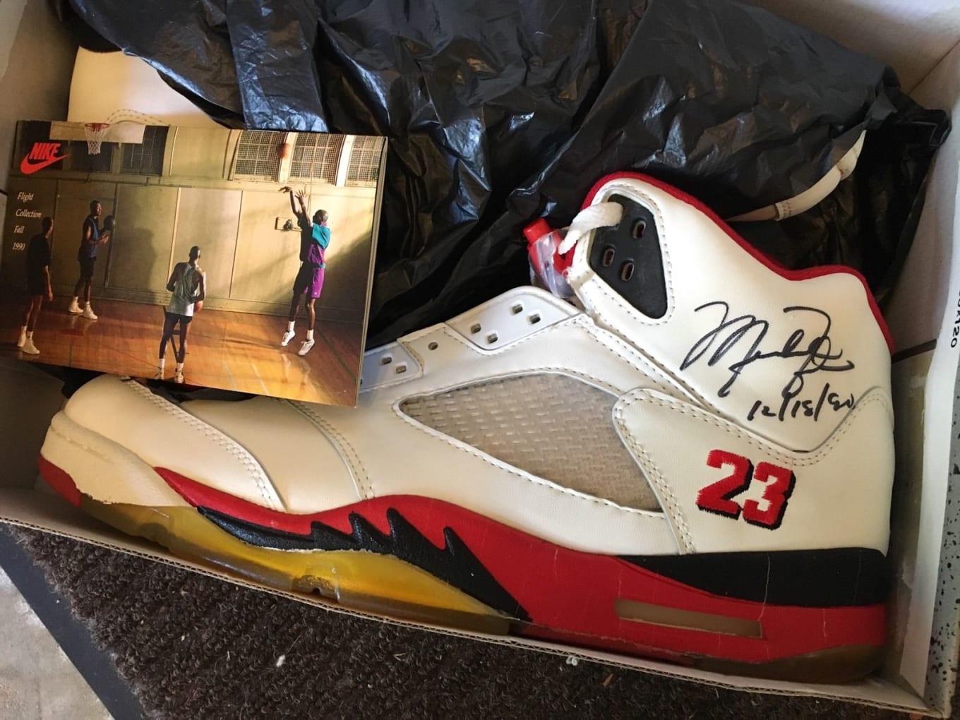 air jordan signed shoes