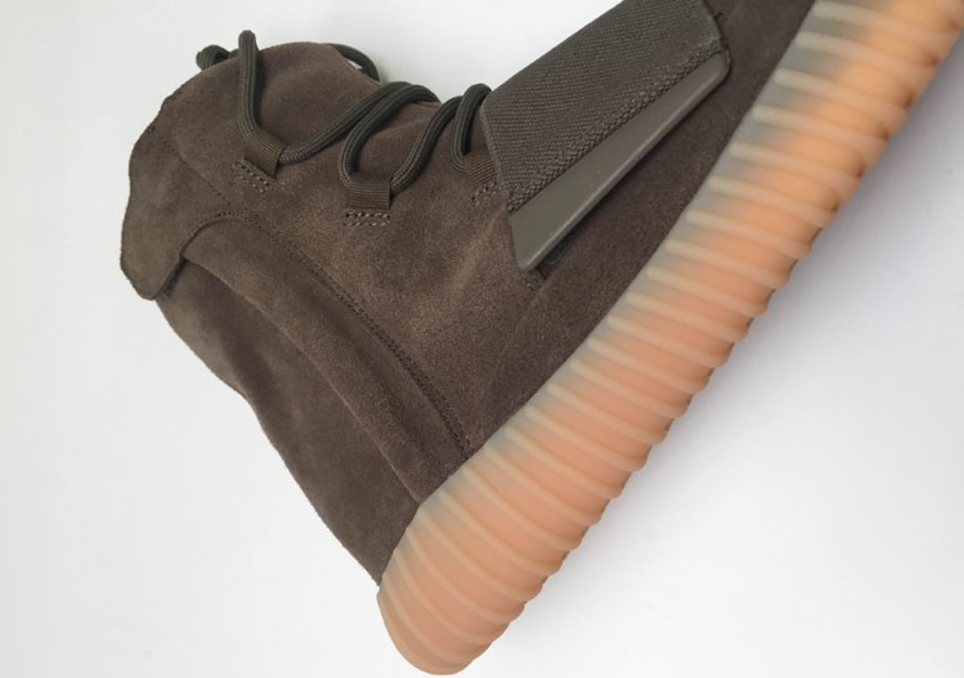 Adidas Yeezy 750 Boost Chocolate Unboxing | Sole Collector Adidas Yeezy 750 Boost Chocolate Unboxing | Sole Collector