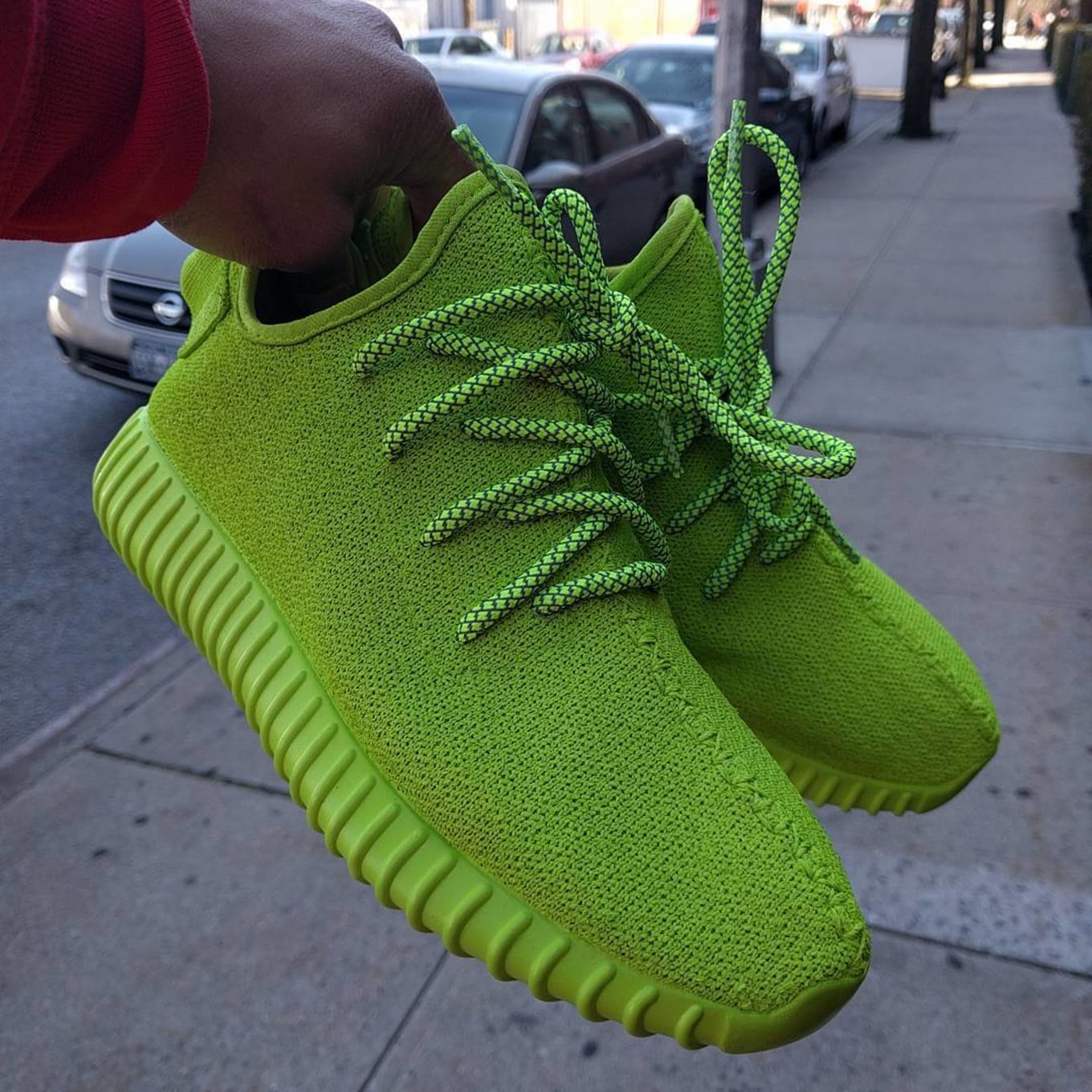 yeezy 350 volt