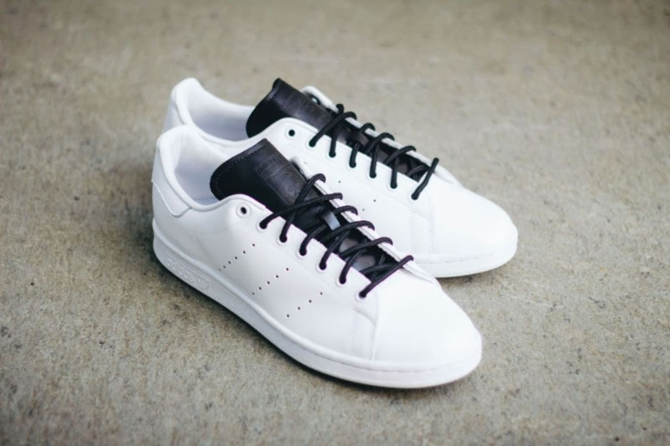 white black stan smith