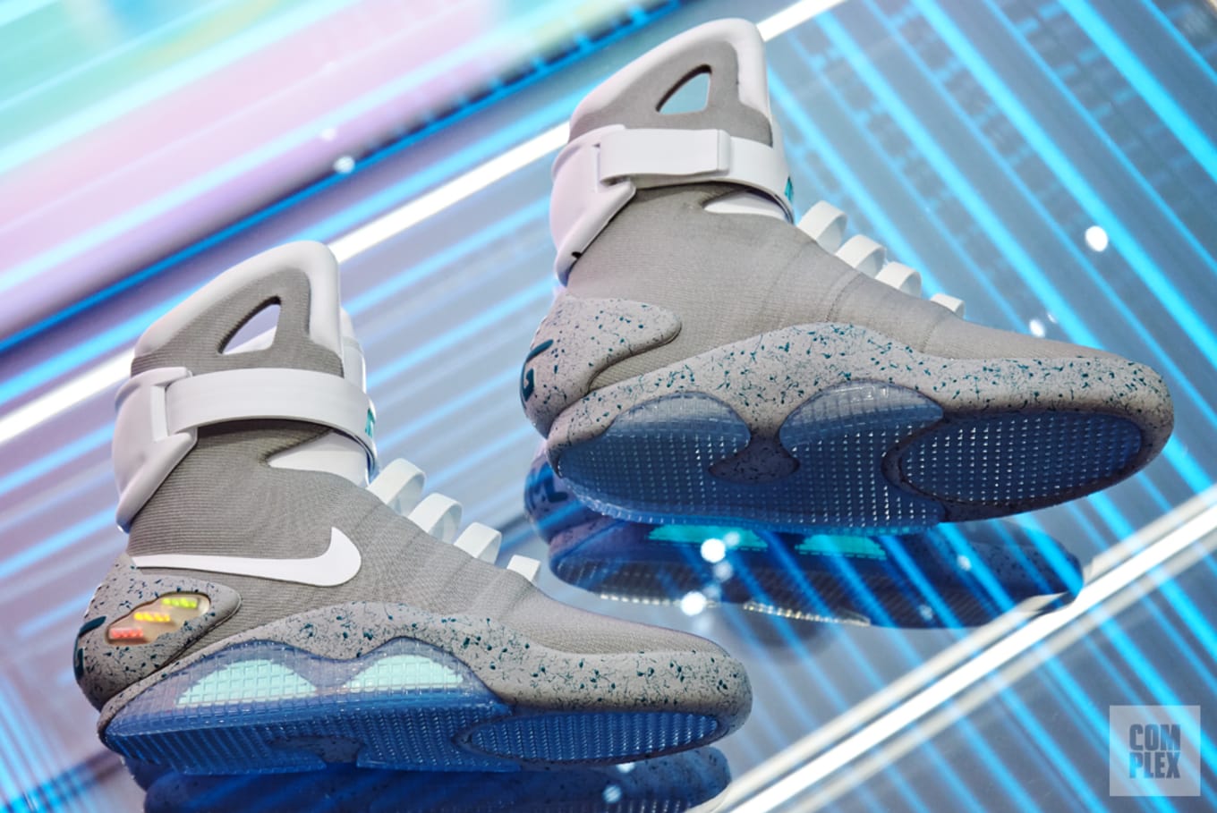 nike mag 2016