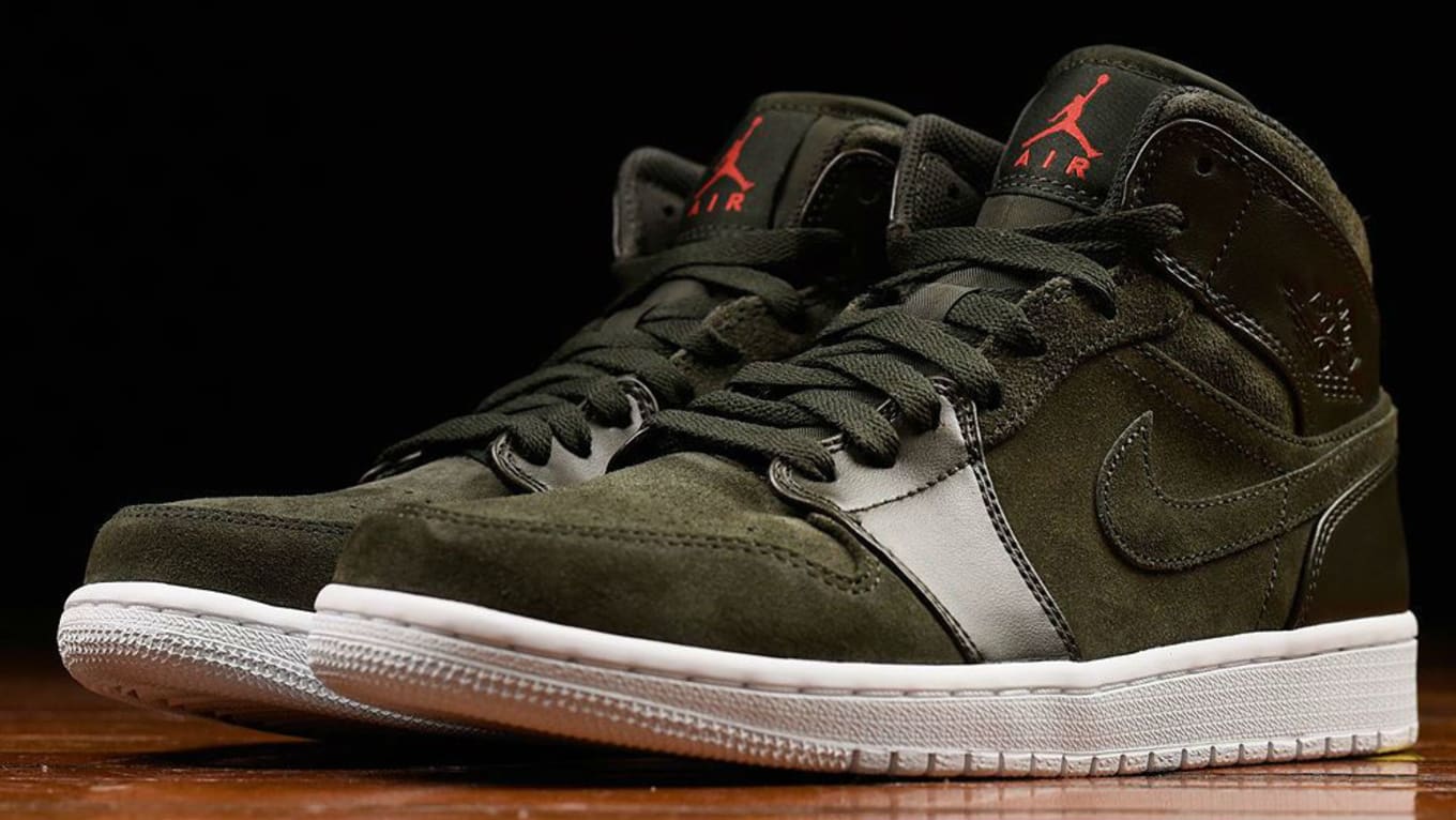 Air Jordan 1 Mid Sequoia Release Date 