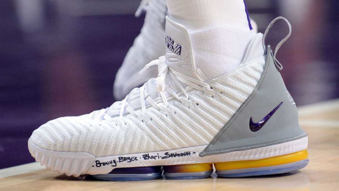 new lebron shoes 2018