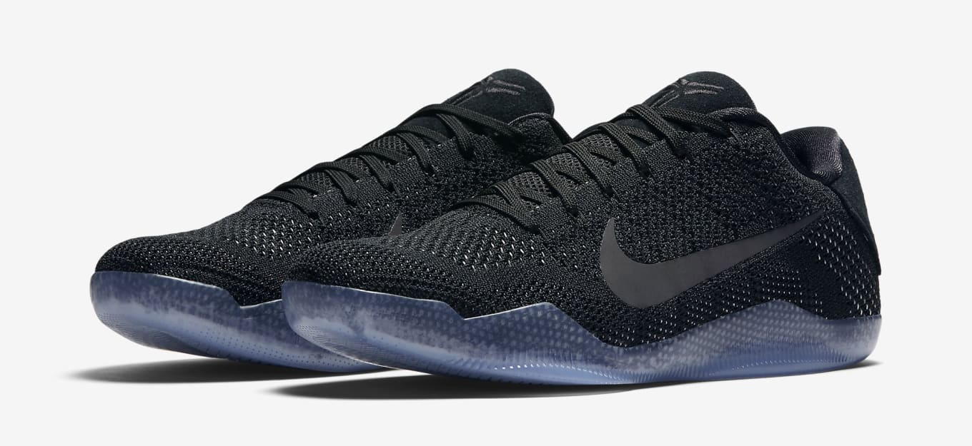 kobe xi black space