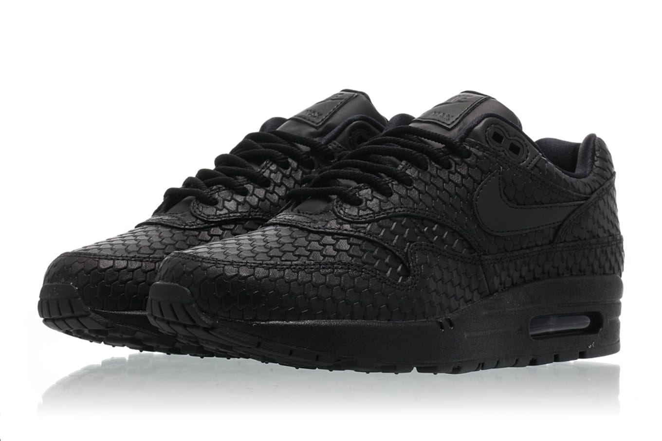 womens nike air max 1 black