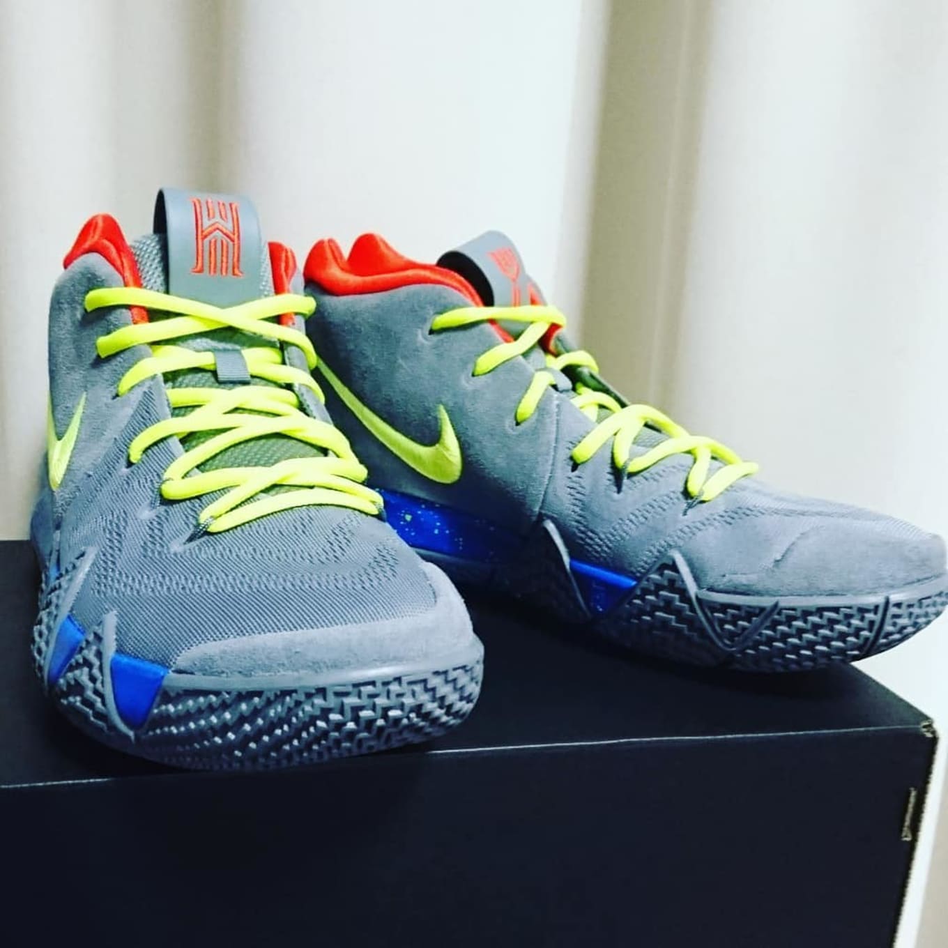 kyrie 4 cool grey