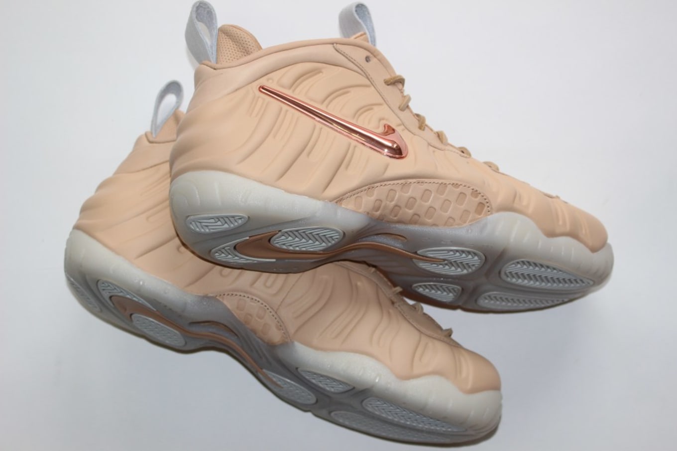 nike air foamposite pro vachetta tan