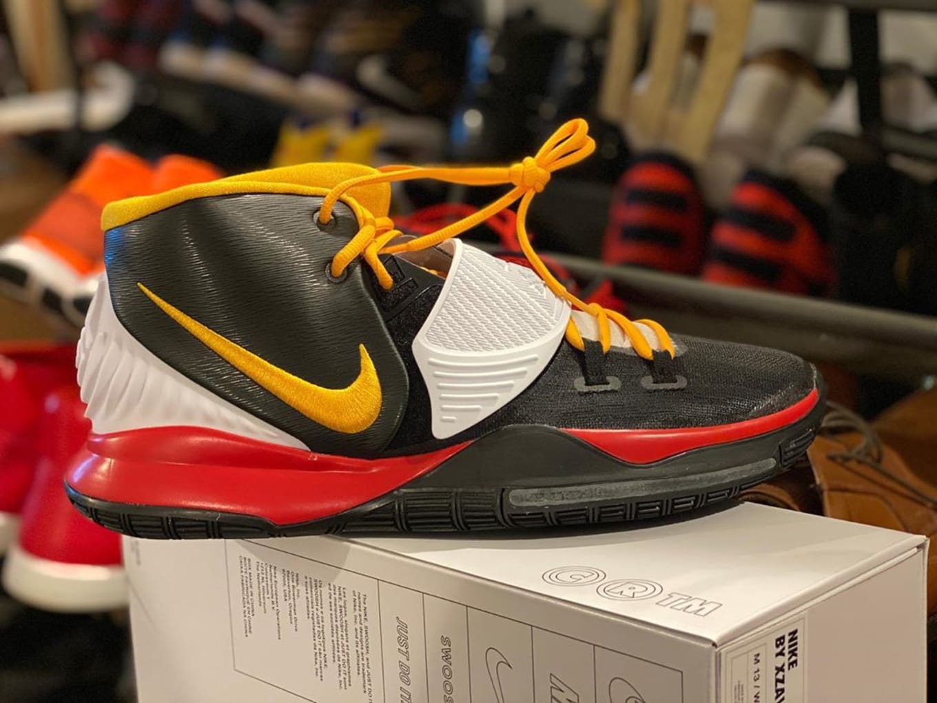 Nike Id By You Kyrie 6 Sole Collector