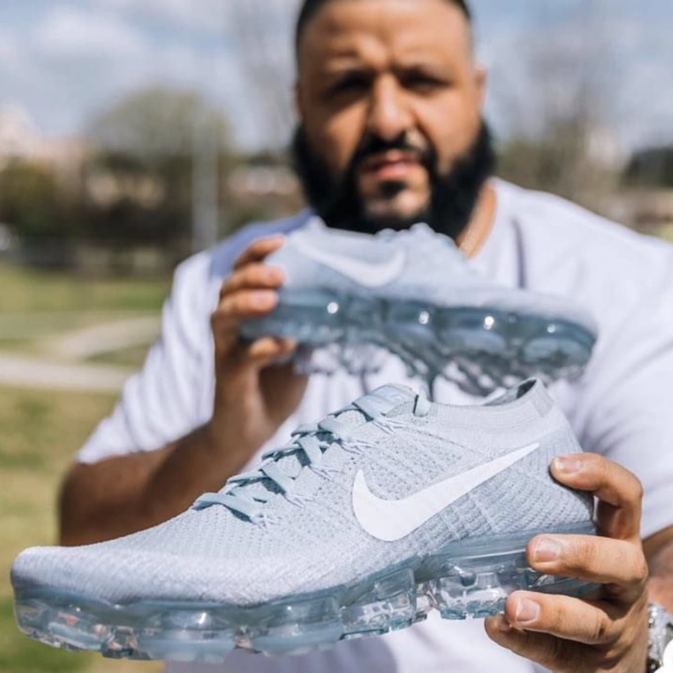 Vapormax platinum store