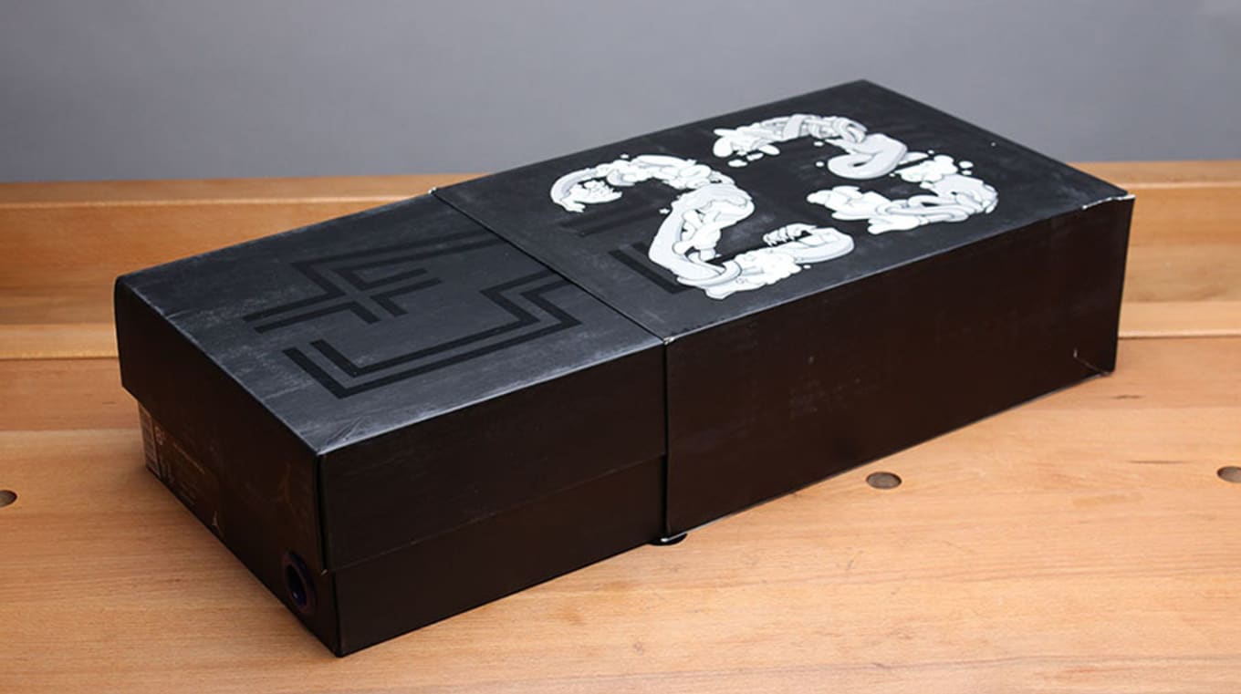 Space Jam Air Jordan 11 Packaging