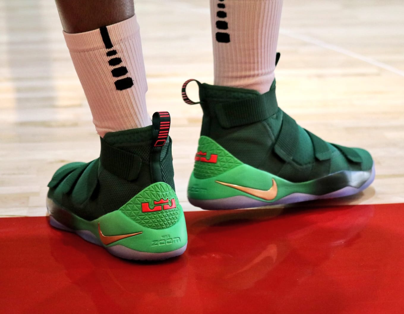 kobe ad christmas