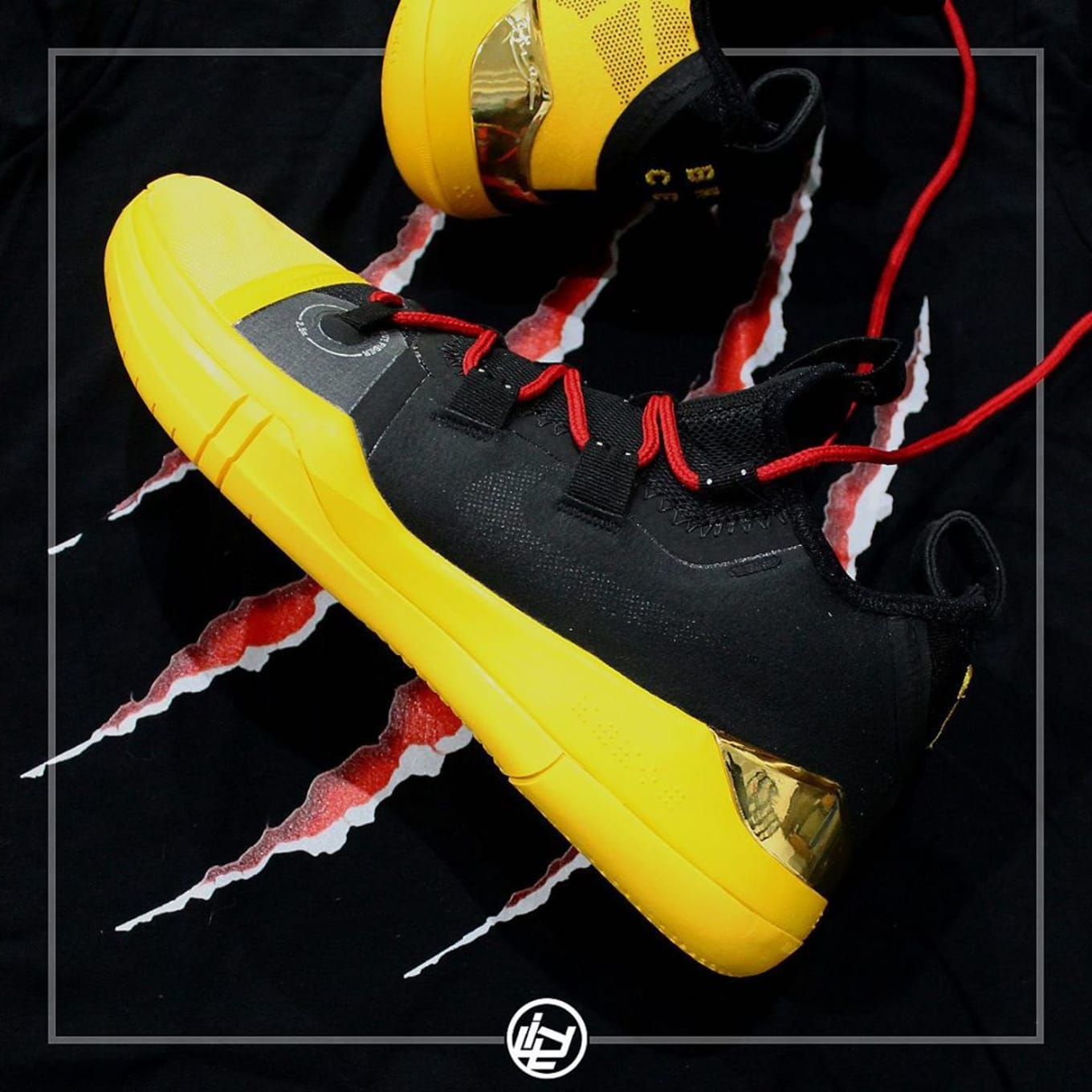 kobe ad bruce lee