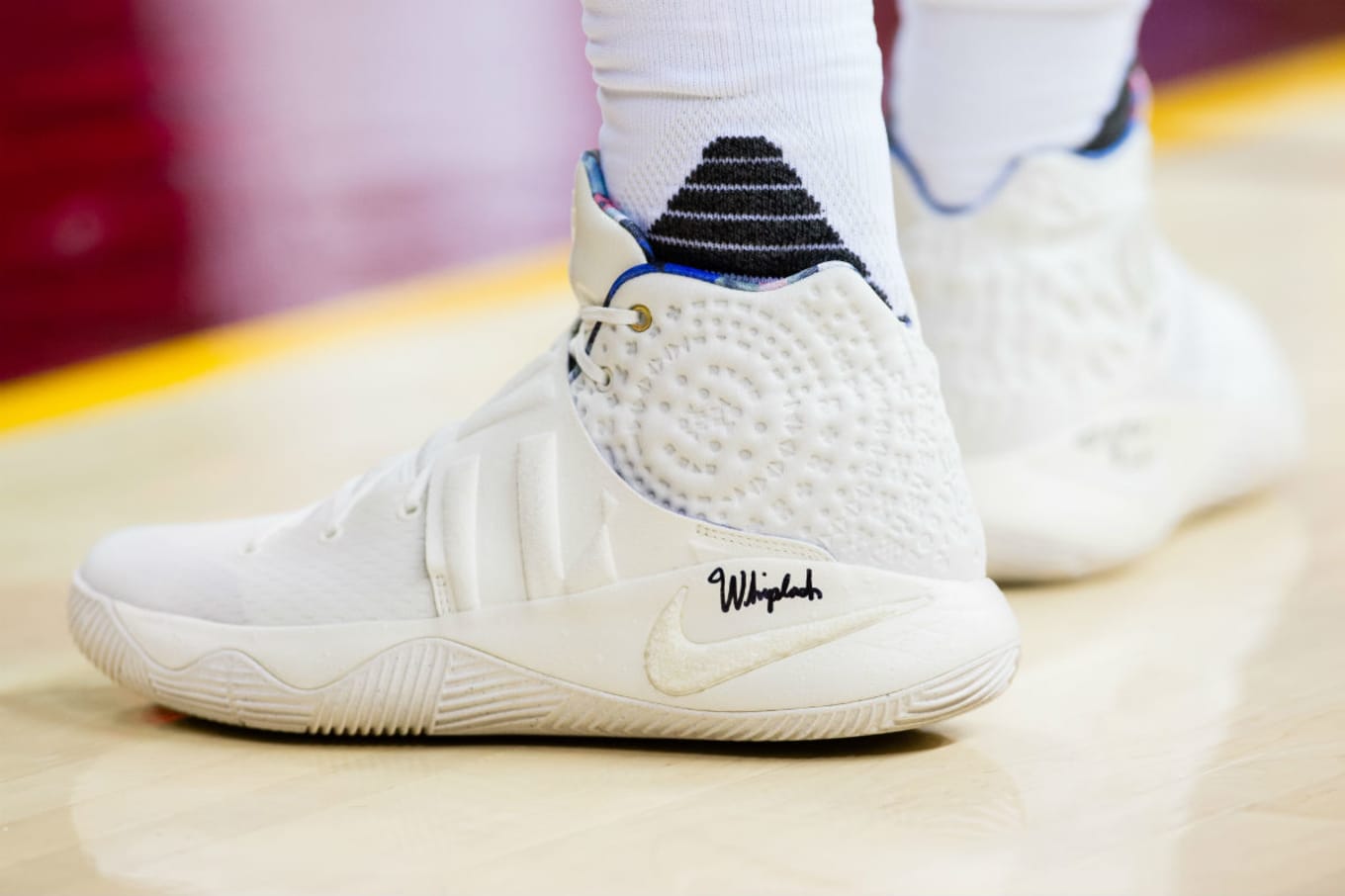 Kyrie Irving Nike Kyrie 2 What The