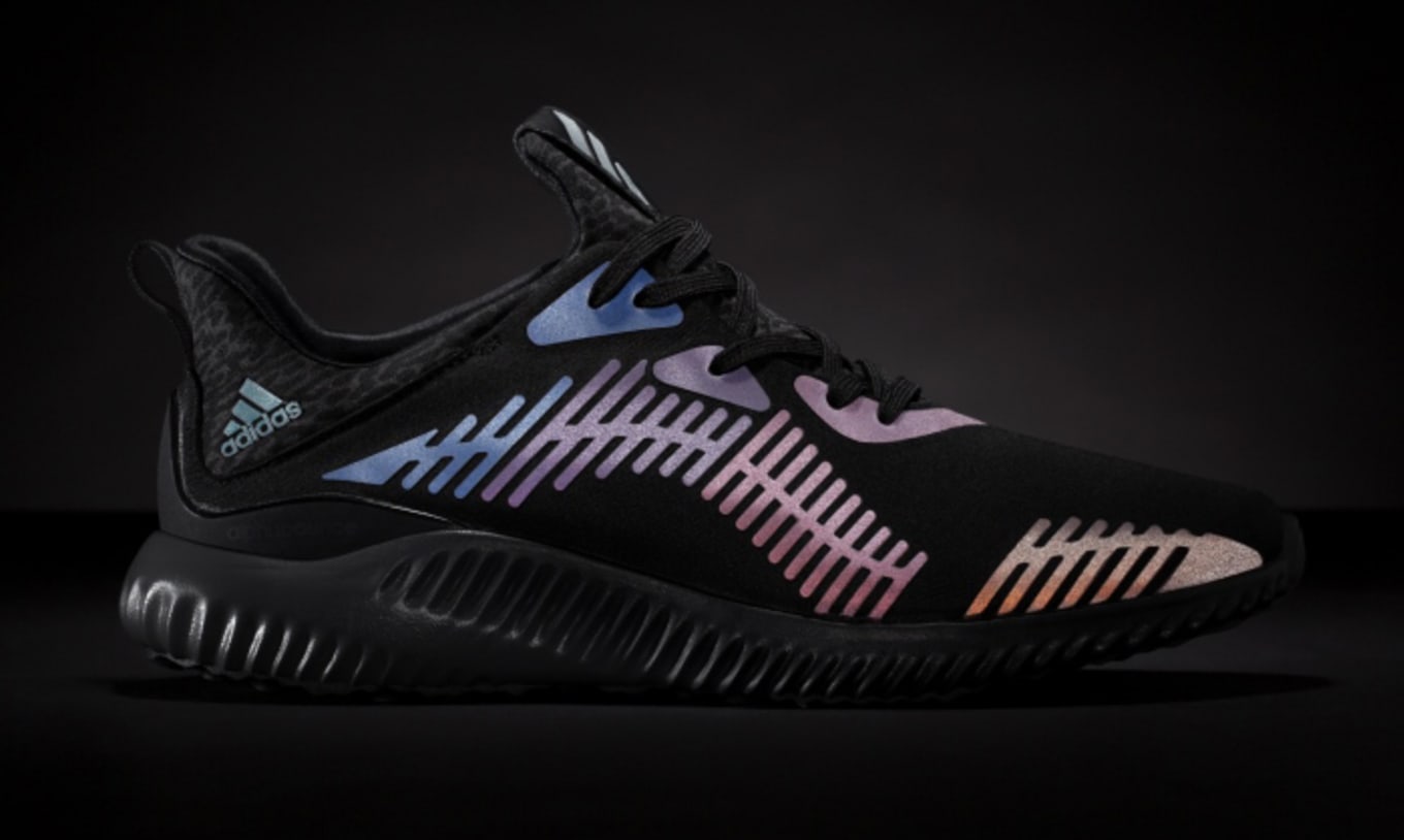 adidas alphabounce all black