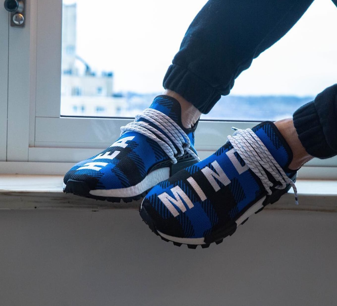 adidas hu nmd blue