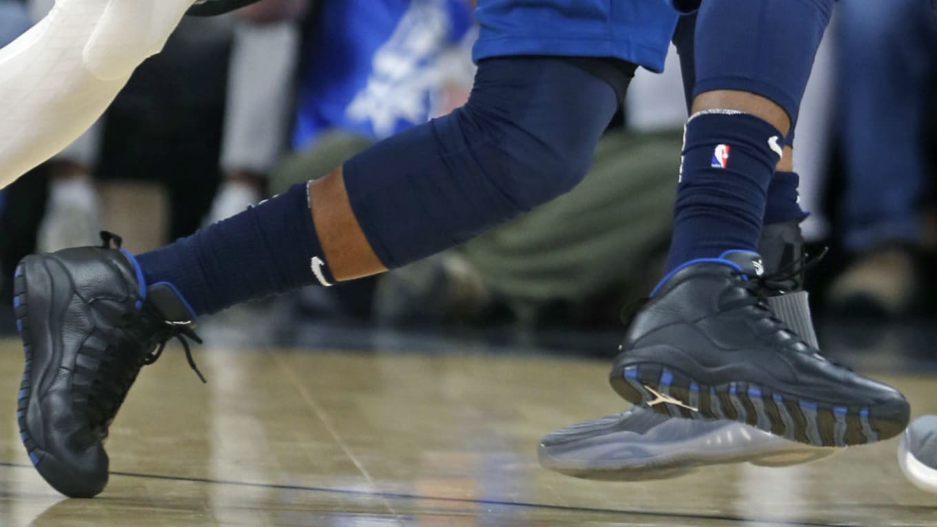 Jimmy Butler Air Jordan 10 Wolves PE 