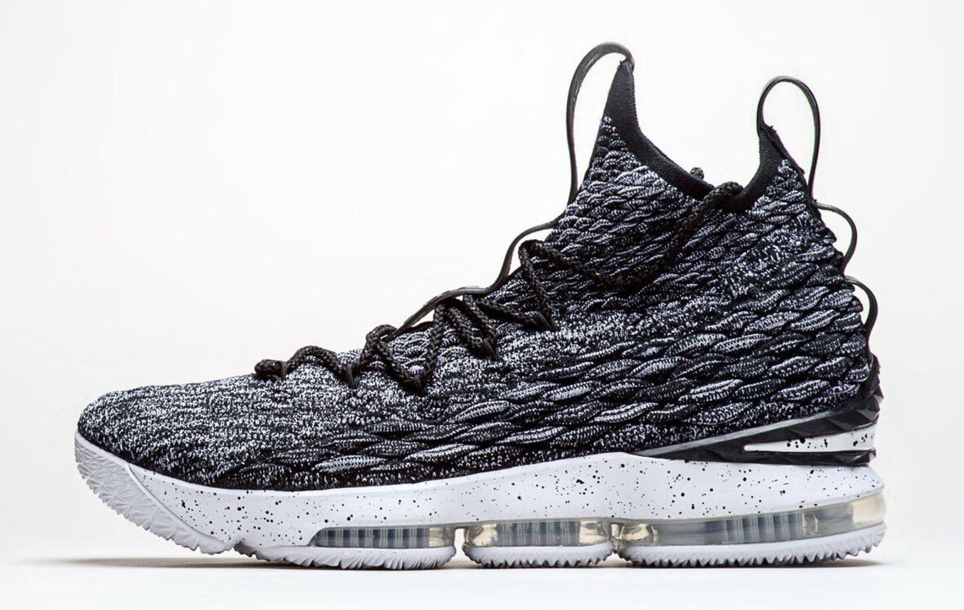 lebron 15 black white