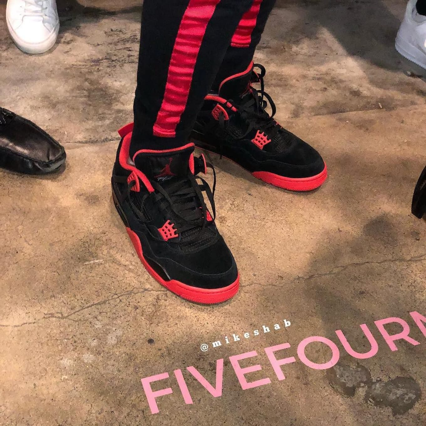 Chris Paul Air Jordan Black/Red Collector