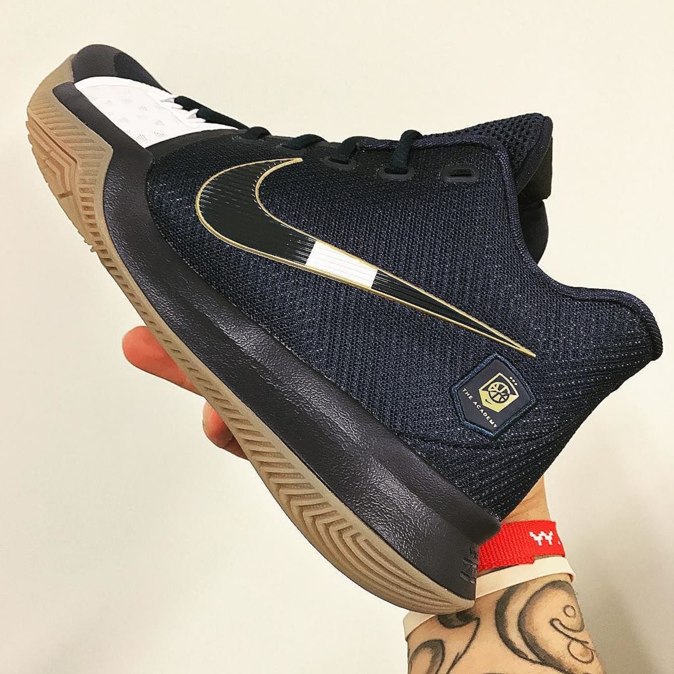 Kyrie 3 academy clearance
