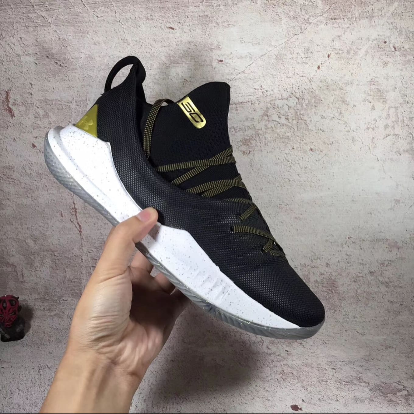 Under Armour Curry 5 Black/Gold 3020657 
