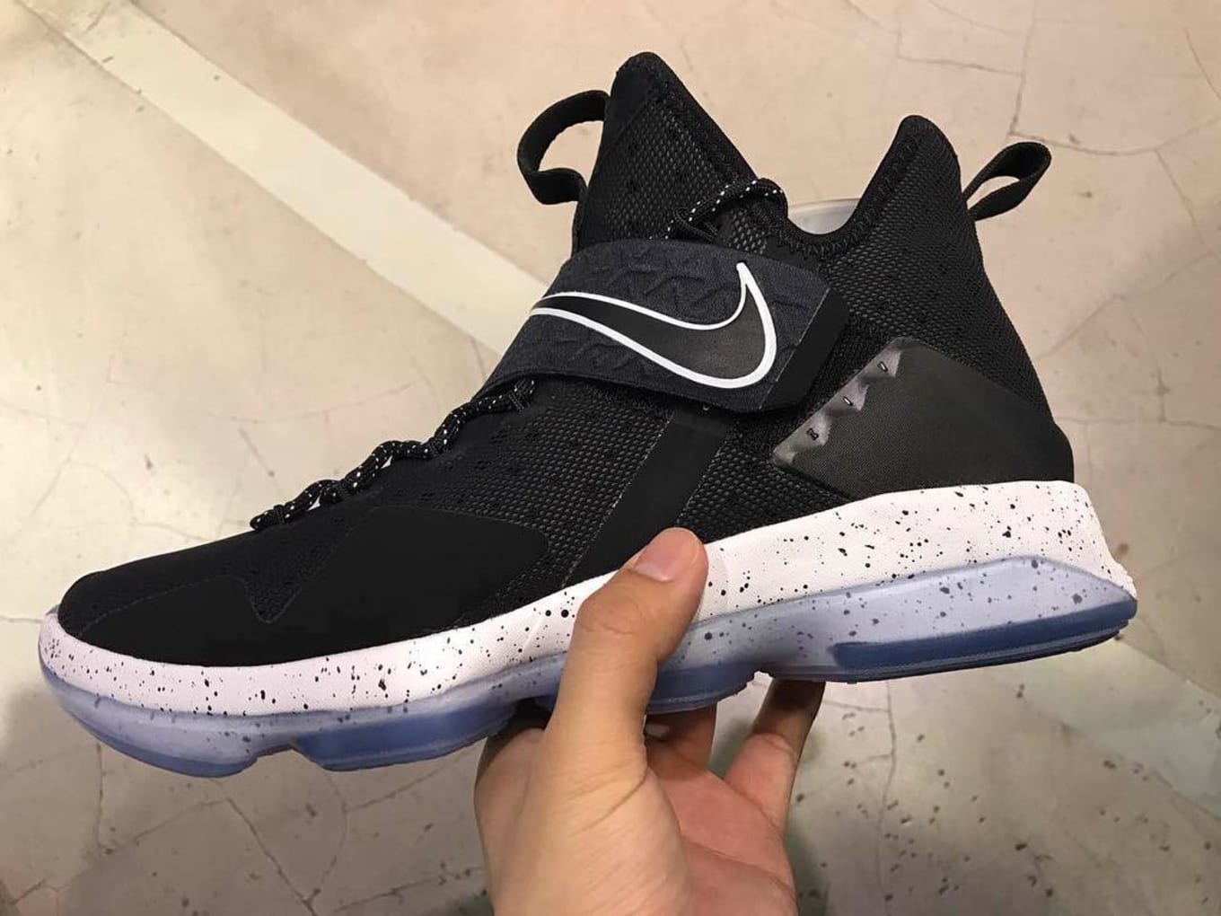 lebron 14 black and white