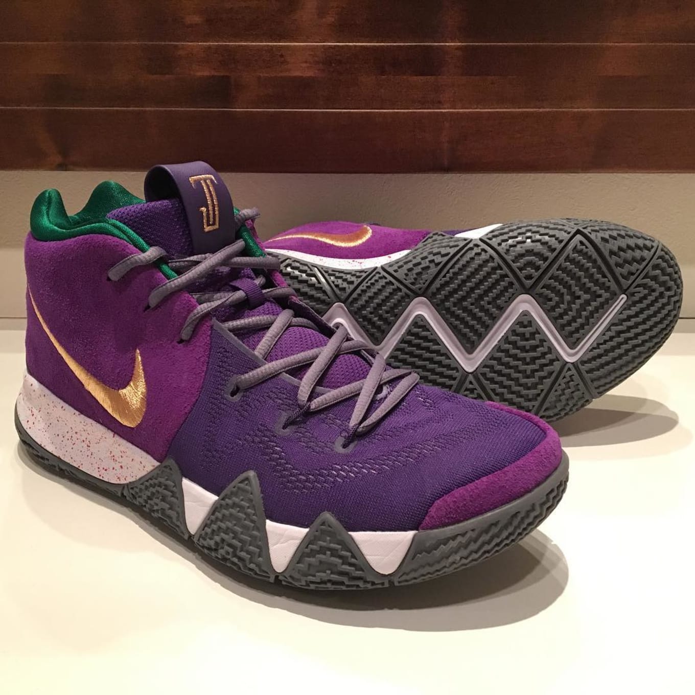 thanos kyrie 5