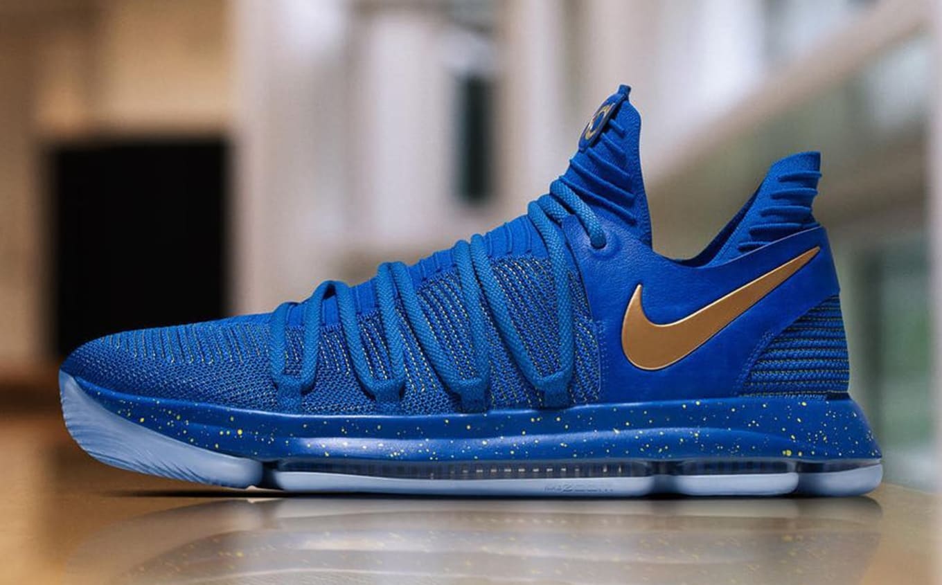 kd 10 navy blue