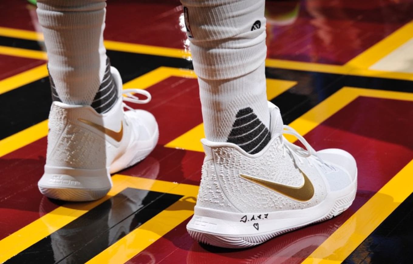 kyrie 3 finals white and gold