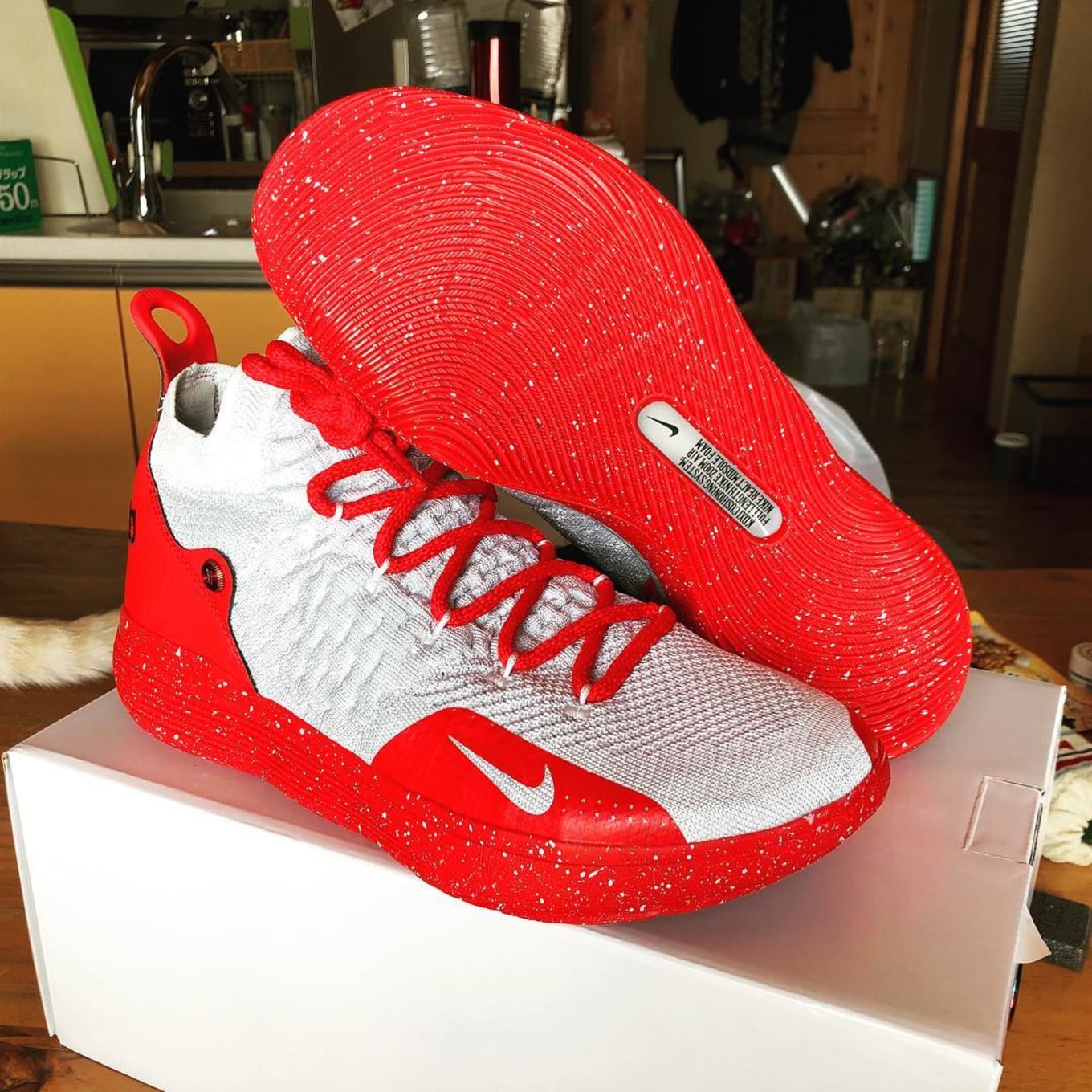 red and white kd